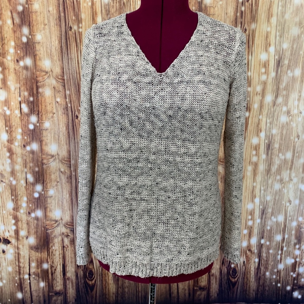 The limited marbled hi low sweater large beige euc